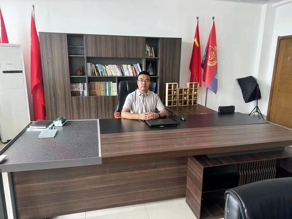 2012届电气工程及其自动化专业毕业生 杨超